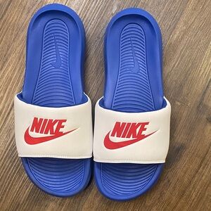 Nike White and Blue Slides with Red Logo